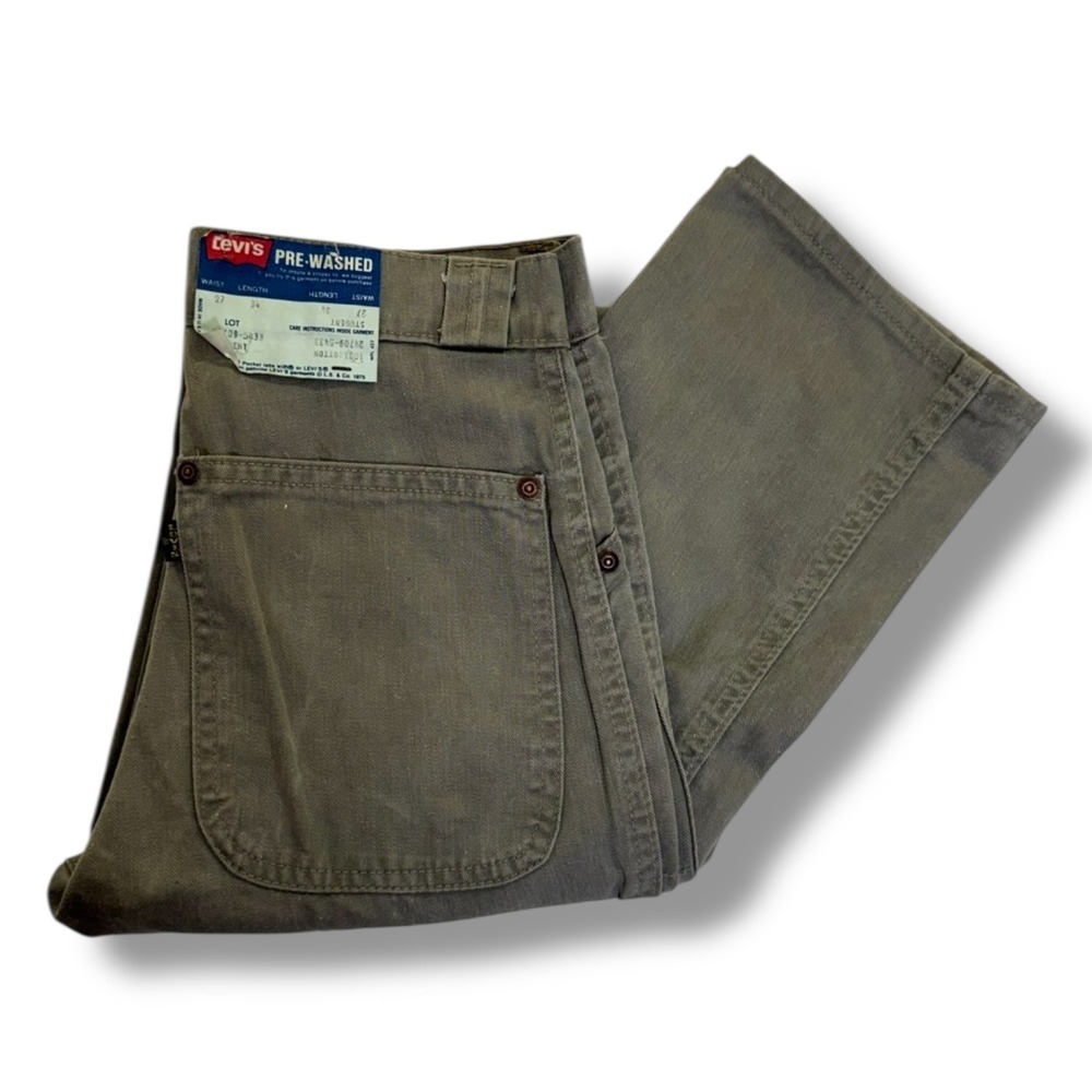 Vintage 1970sโ Levis Student Fit Jeans Mens 27x34 Khaki USA Made Green Tab